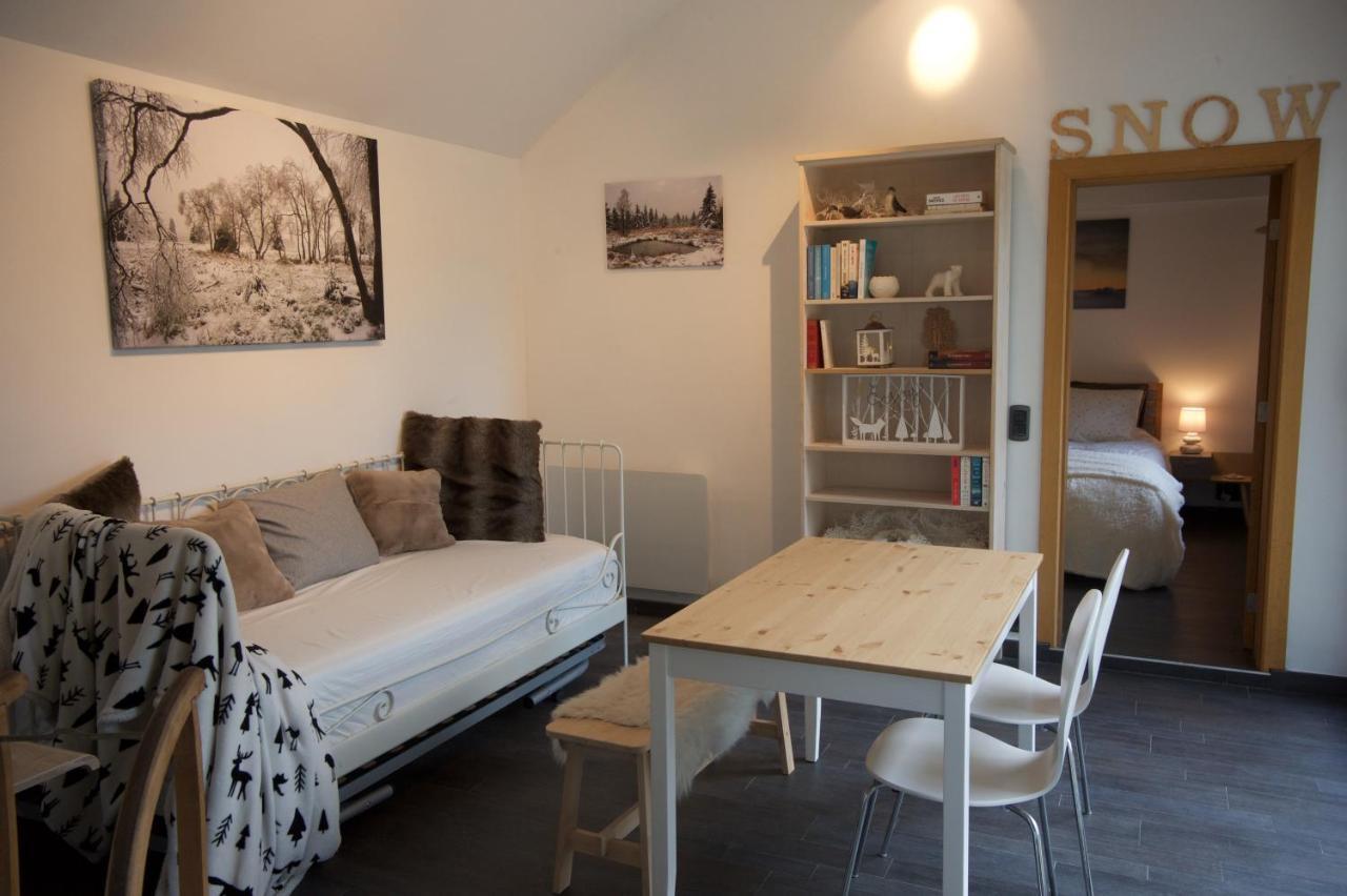 L'Ancienne Poste - Chambres D'Hotes Et Table De Degustation Marloie Ngoại thất bức ảnh